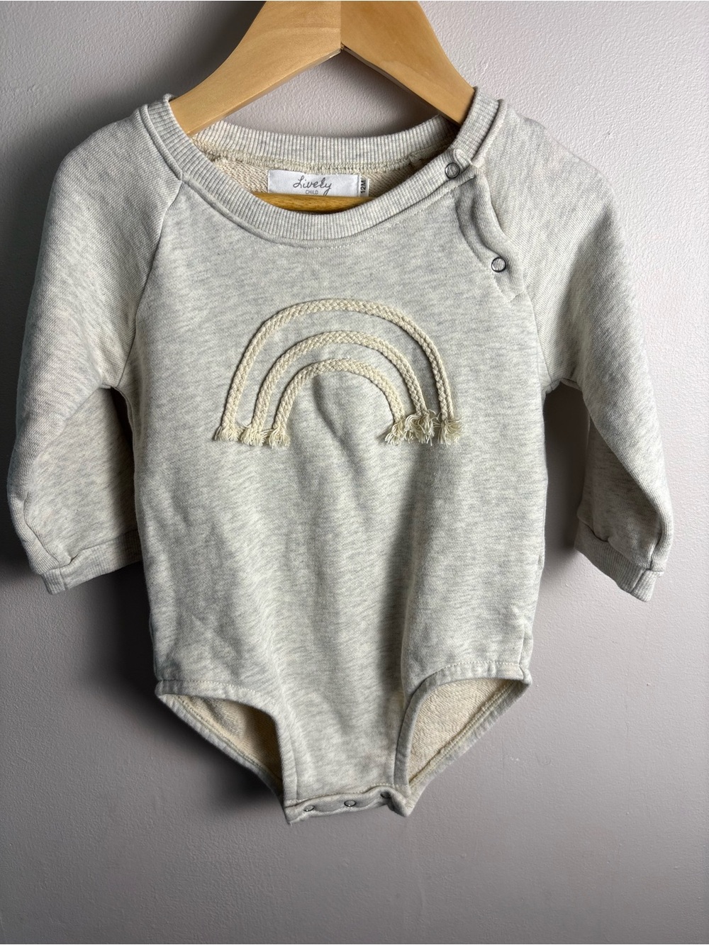 Lively Child Grey Sweater Onesie with Knit 3D Rainbow 12-18 Months
